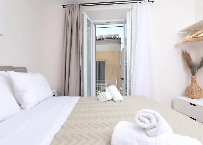 Patras Luxury Daire