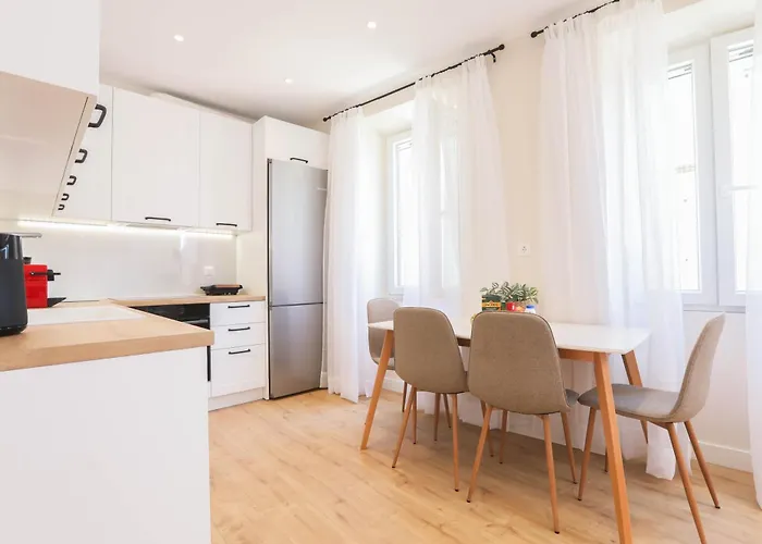 Patras Luxury Daire *