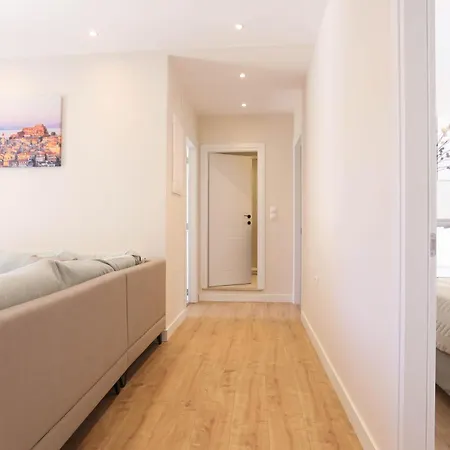 Patras Luxury Apartment Corfu (city)