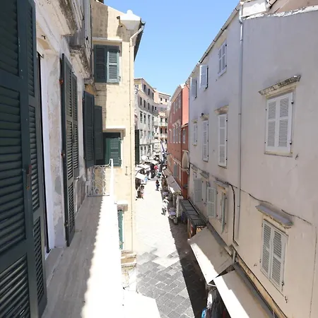 Patras Luxury Apartament *