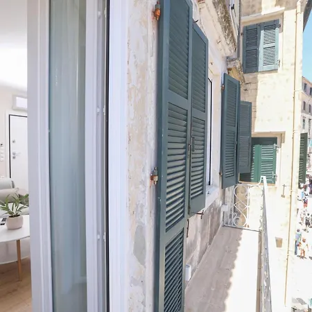 Patras Luxury * Corfu (city)